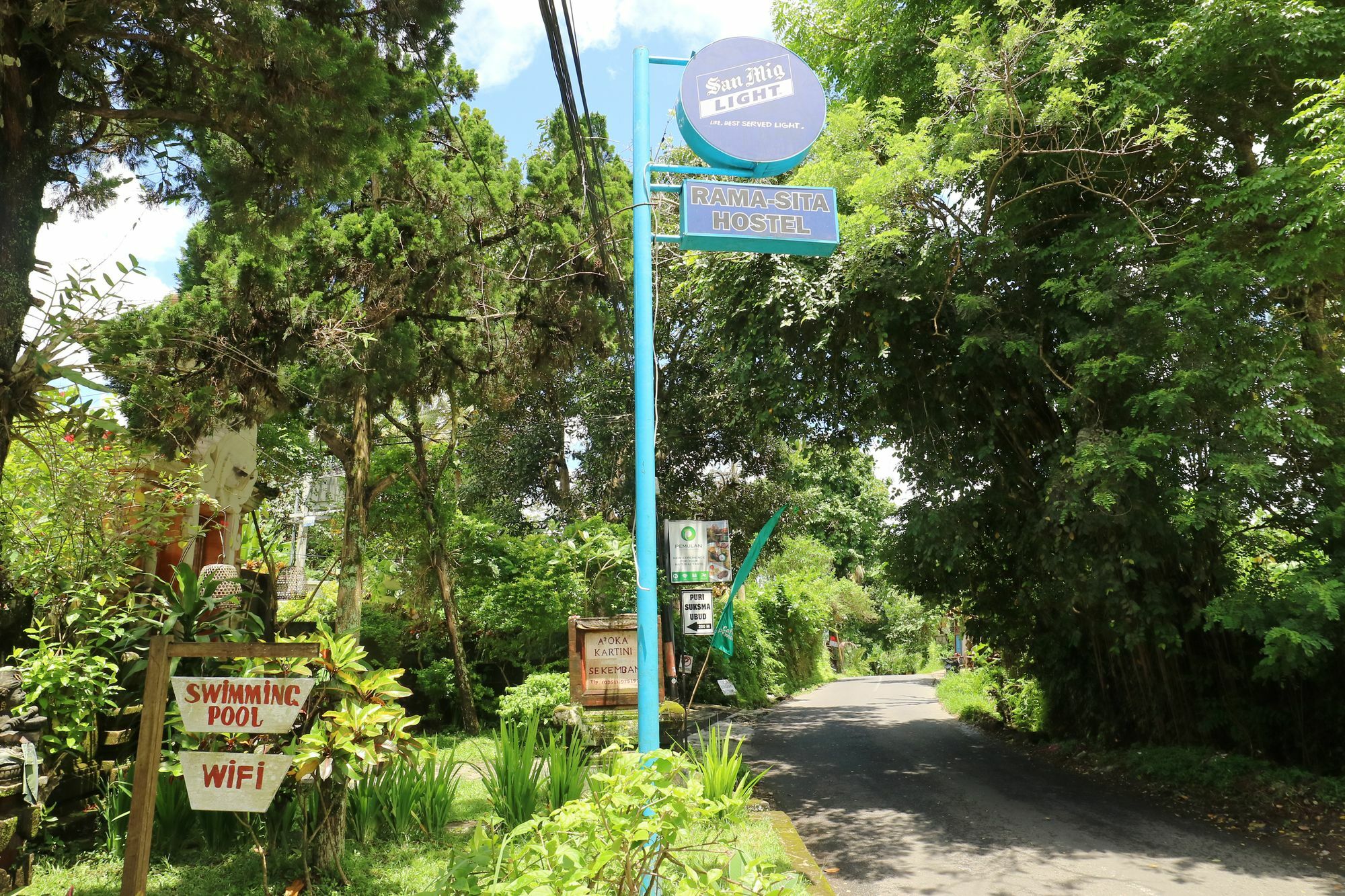 Ubud Kartini Hostel Eksteriør billede